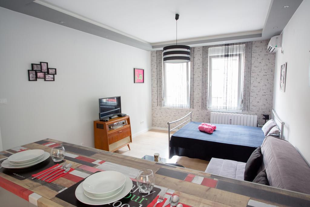 Lea Apartment ベオグラード エクステリア 写真